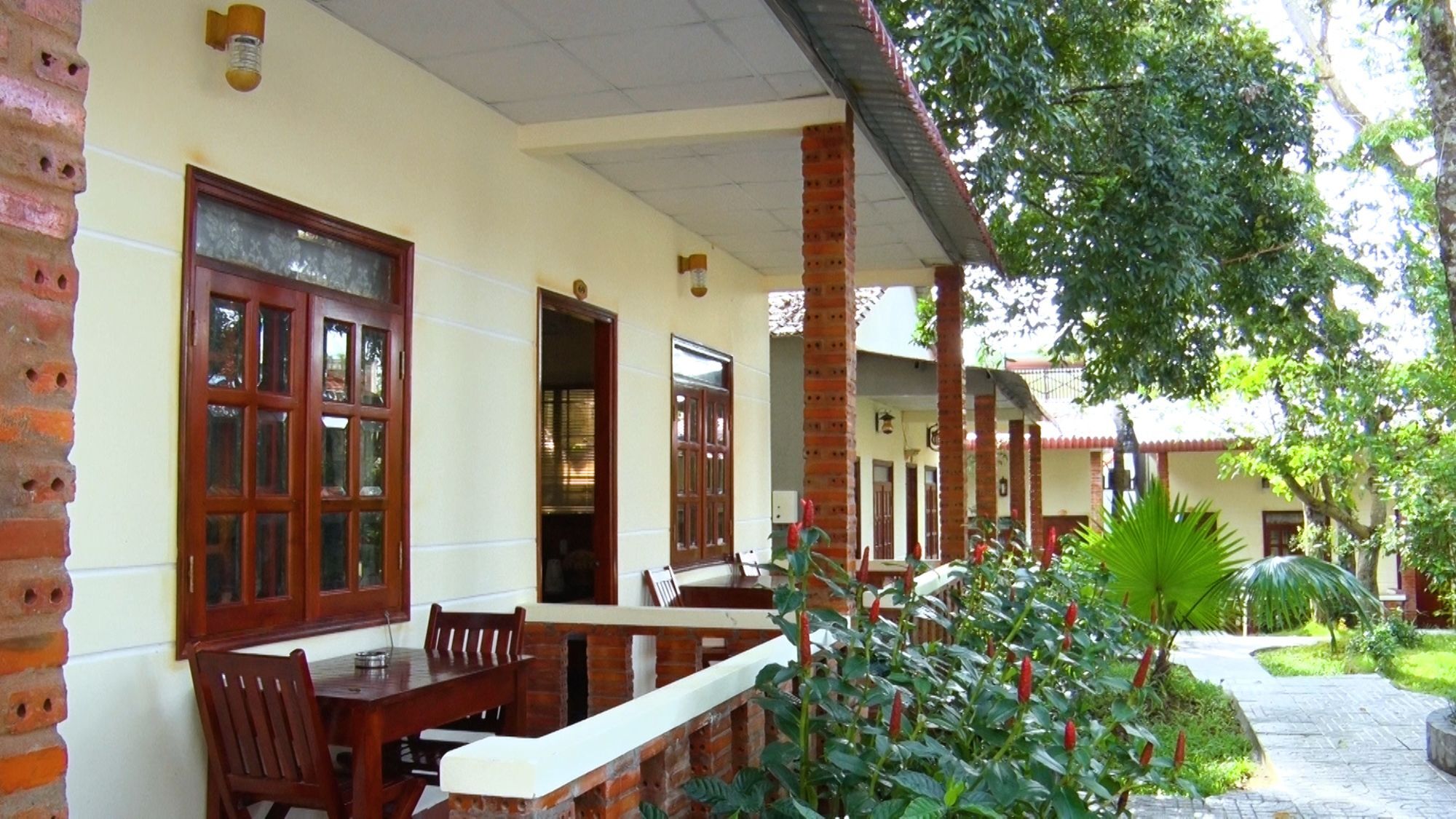Kim Xuan Bungalow Дуонг-Донг Экстерьер фото