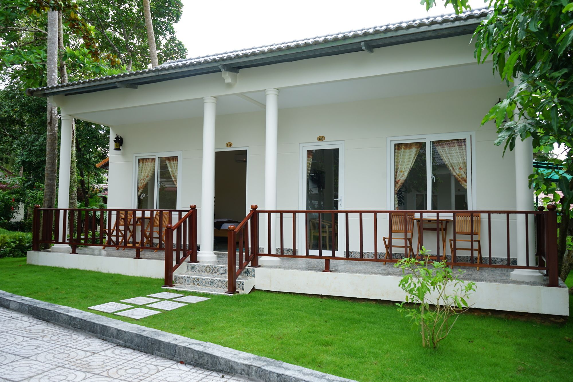 Kim Xuan Bungalow Дуонг-Донг Экстерьер фото